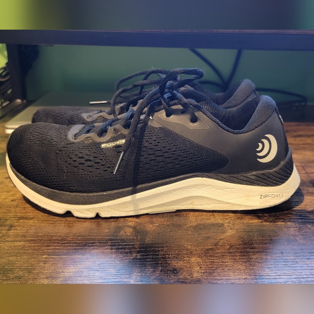 TOPO FLI-LYTE 4